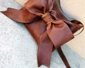 Distressed Brown Leather Bow Cross Body Bag by Stacy Leigh