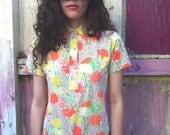 VINTAGE Lilly Pulitzer Flower Power 60s 70s Preppy Cute Floral Collared Shirt