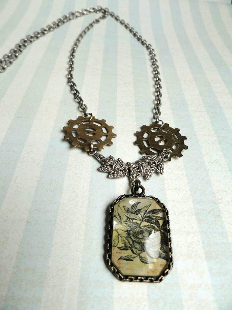 Steampunk Jewelry - Steampunk Necklace - Shabby Chic - Woodland Necklace - Spring trends - Gear Necklace