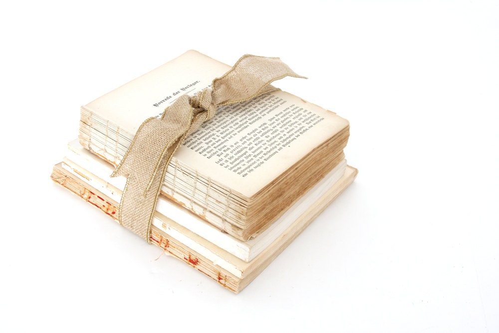 Natural Shabby Vintage Book Bundle - Decorative Book Decor - Wedding Decor - Cream Ivory - Romantic Home Decor - VintageScholar