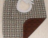 Blue owl bib