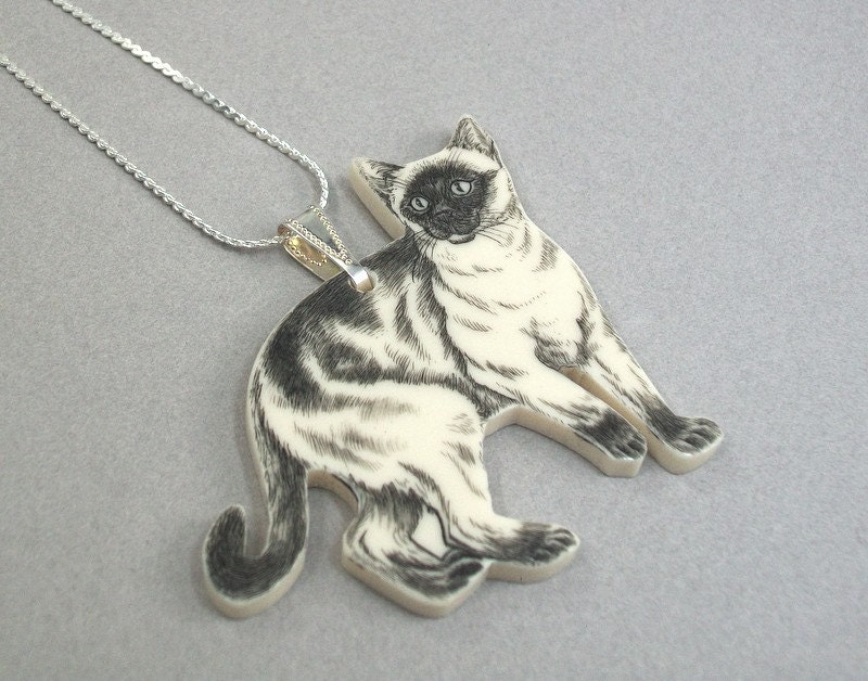Siamese Cat Necklace Pendant Resin Scrimshaw