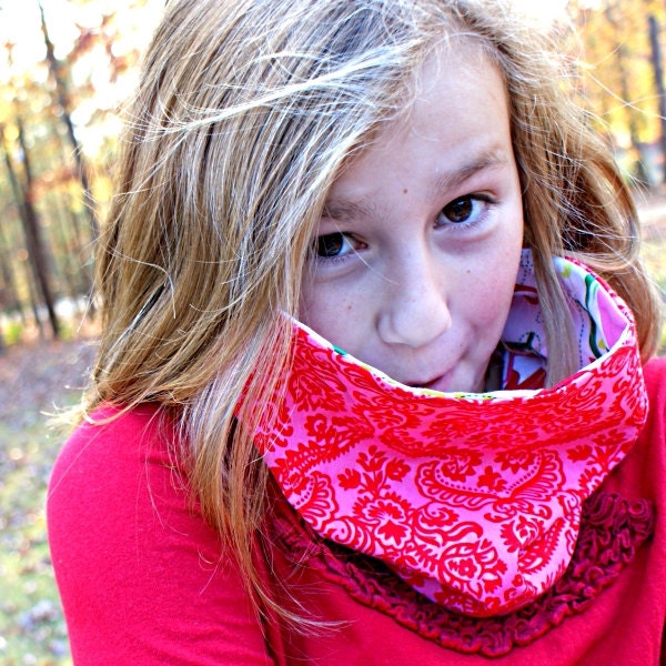 Cowl scarf neck warmer pattern PDF reversible girl boy man woman child baby toddler teen preteen teacher fall winter unique handmade gift