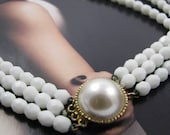 White Glamour Necklace