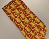 Designer GUCCI   Neck TIE 1970s   SILK tweel signed  Saddles and Rings motifs  57 x 3 1/2 in
