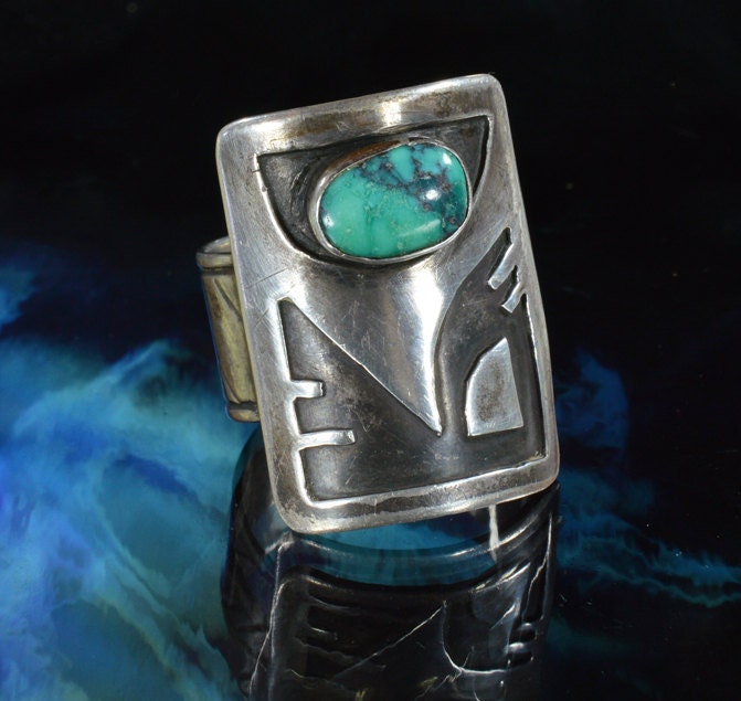 Ring- Turquoise and Abstract Design
