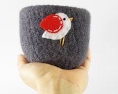 felted bowl - grey wool bowl with white and red bird -  winter inspired candy bowl, ring holder, Christmas decor, decoration - theFelterie