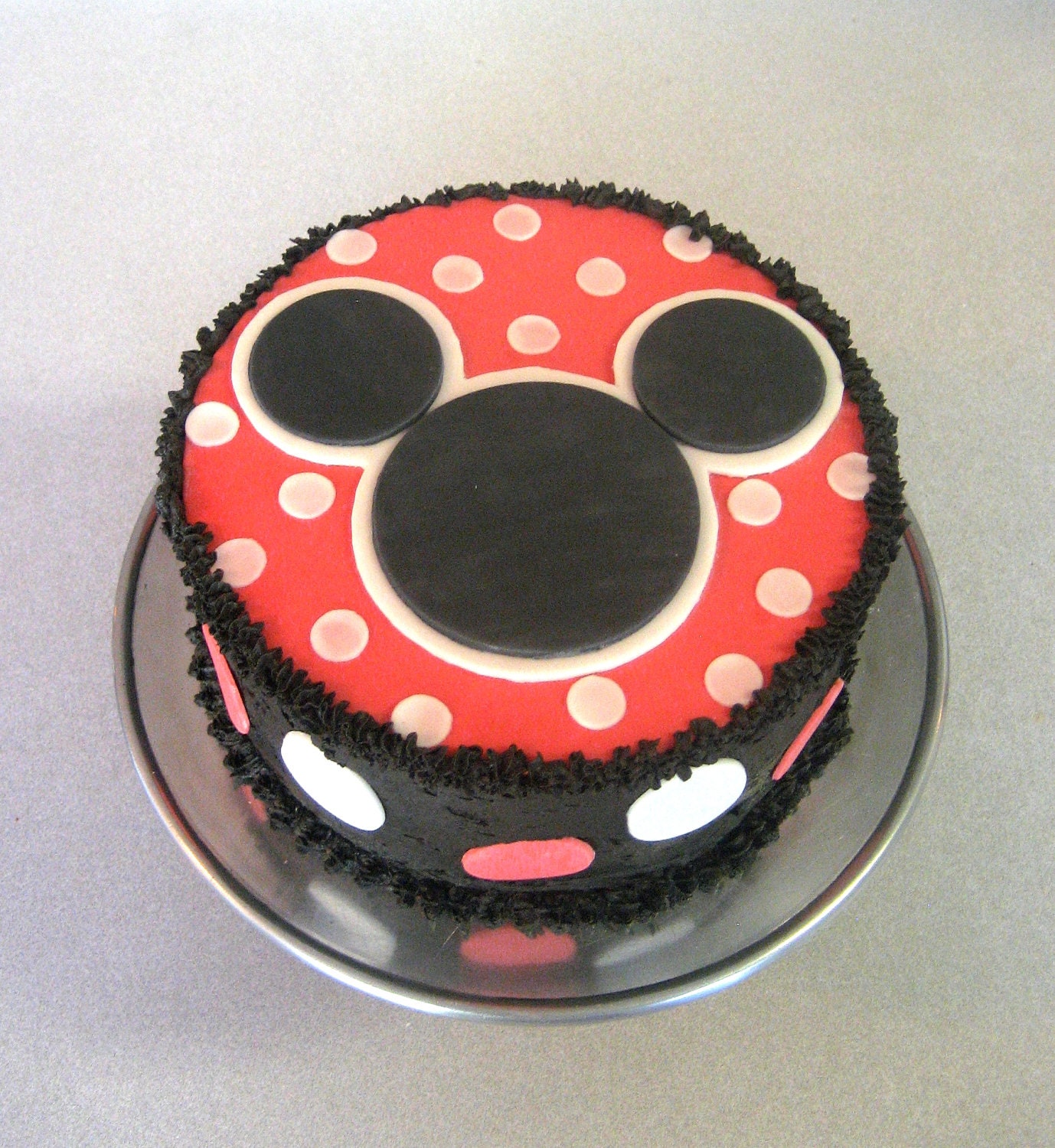 Mickey Mouse INSTA-CAKE Cake Kit - Edible Fondant Cake Topper with Polka Dot Decorations Il_570xn