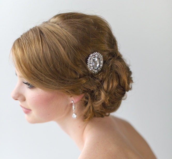 Bridal Haircomb, Wedding Head Piece, Rhinestone Haircomb, Wedding Hair Accessory, Crystal Brooch Style Comb