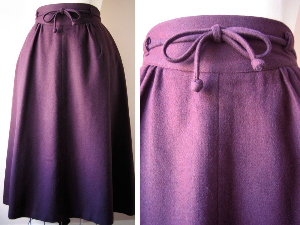 seventies secretary skirt in purple wool