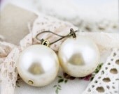 PIF Jumbo faux pearl earrings