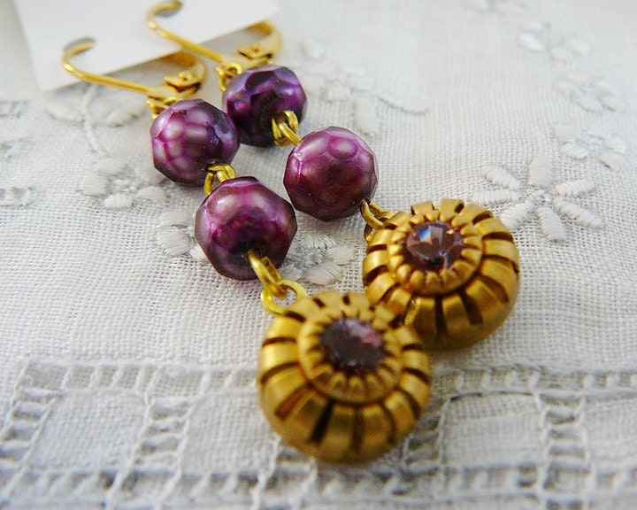 Earrings, Rhinestone Dangle Vintage Pale Amethyst purple freshwater pearls Brass