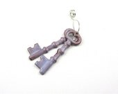 Enameled Key Pair /  Light periwinkle enamel Lot 8
