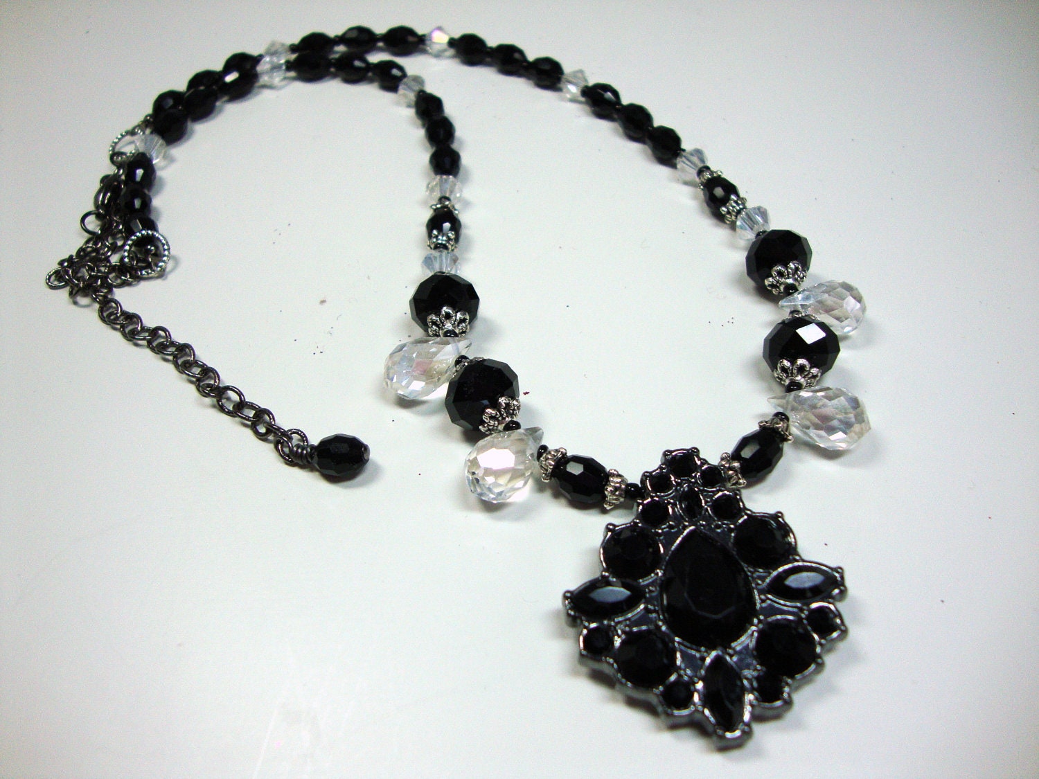 Art Deco Roaring Twenties Black and Crystal Dainty Necklace for the Great Gatsby Era, Formal Attire