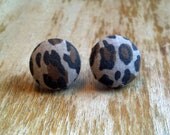 Fabric button earrings Leopard print top seller