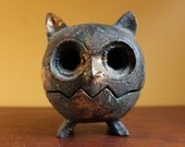 Great mid century modern cast metal owl incense burner...