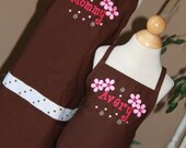 Personalized Embroidered Adult teen junior Apron FLOWERS Mommy daughter teacher GIFT SISTERS
