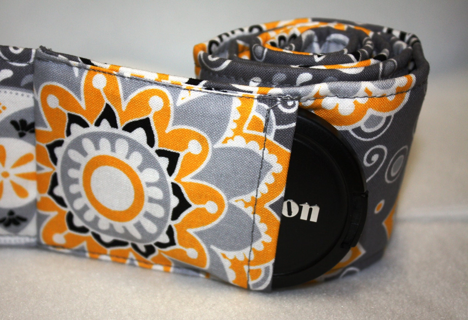 Camera Strap WITH LENS CAP pocket Sunflower Splash