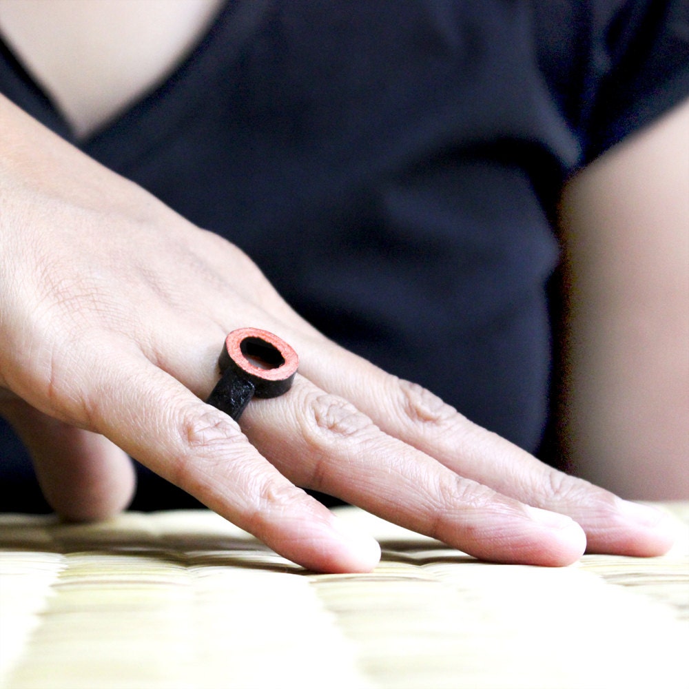 Magical Ring - 1st anniversary gift - Dramatic jewelry - Minimal jewelry - Black, copper, Dramatic, Minimal, Magical, Magic, Metallic