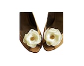 Shoe Clip. Bridal Shoe Clips in Ivory