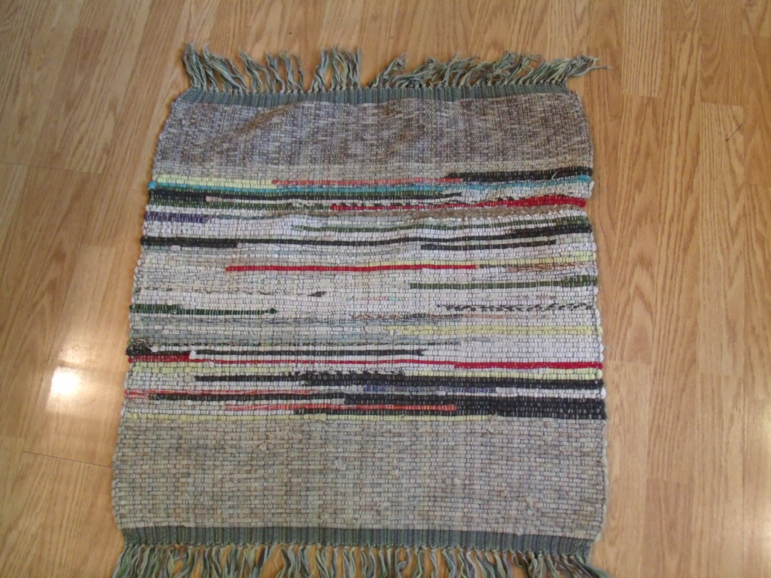 Vtg Small Rag Rug, Hand-Loomed, Greens, Farmhouse Kitchen, 27 x 29
