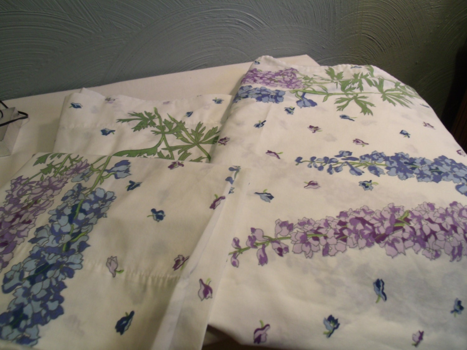 Vtg Twin Sheet Set, Wamsutta, Lavender and Blue Flowers, 2 Flat sheets, 1 Pillowcase