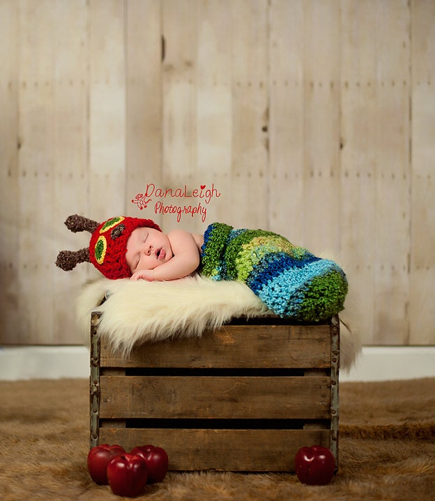 The Very Hungry Caterpillar - Newborn - Photo Prop - Hat and Cocoon - Baby Shower - Photography - Accessory - Toy - Costume