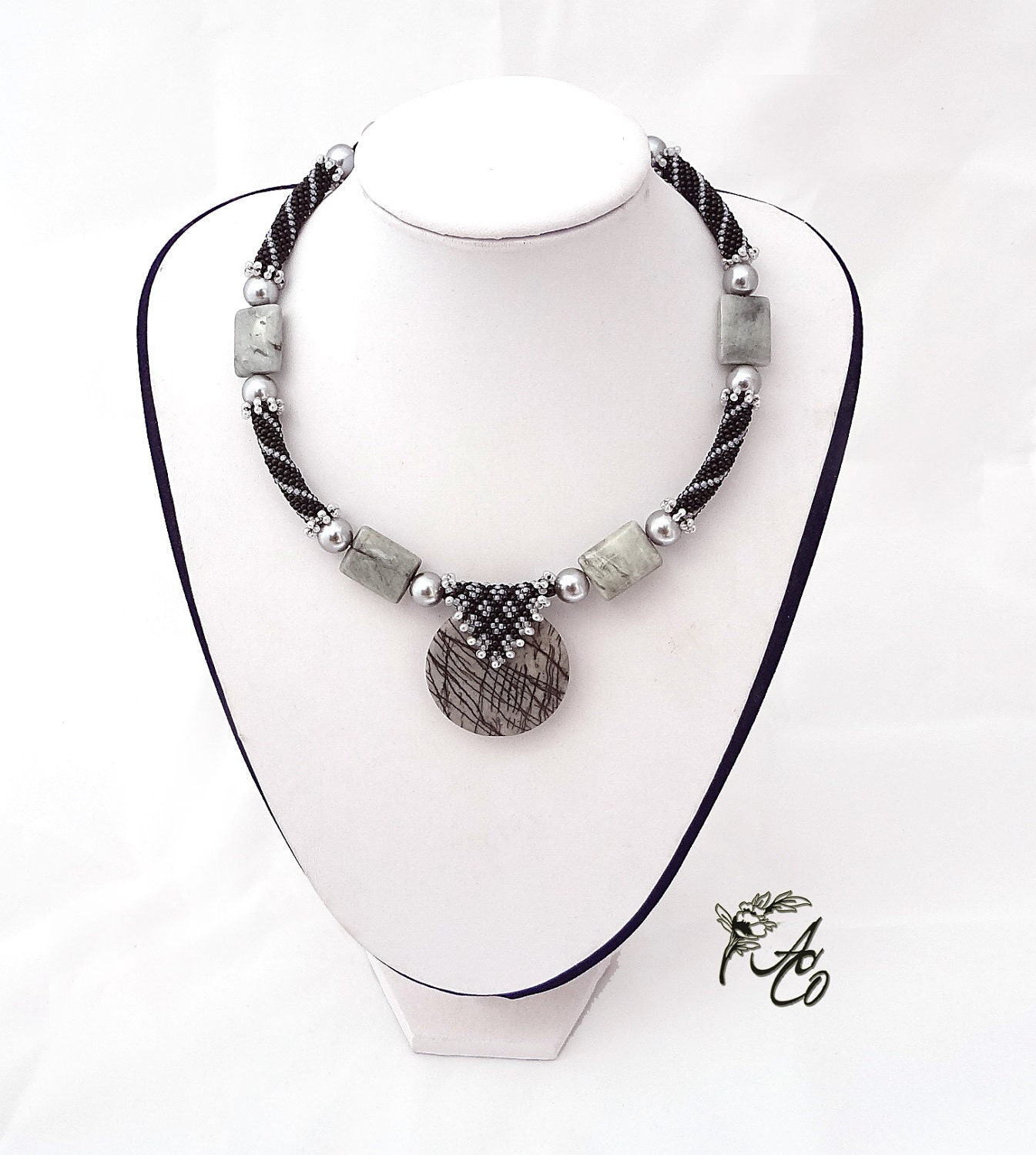 Elegant winter necklace