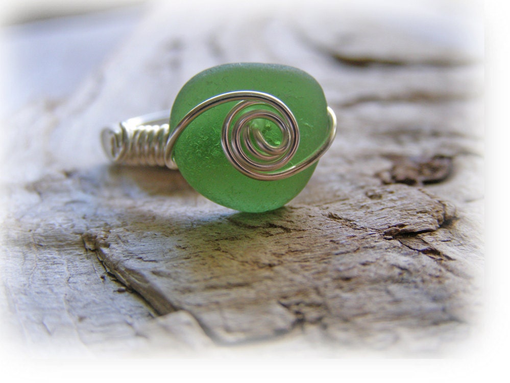 Green Beach Glass Seaglass Ring Size 8-1/2