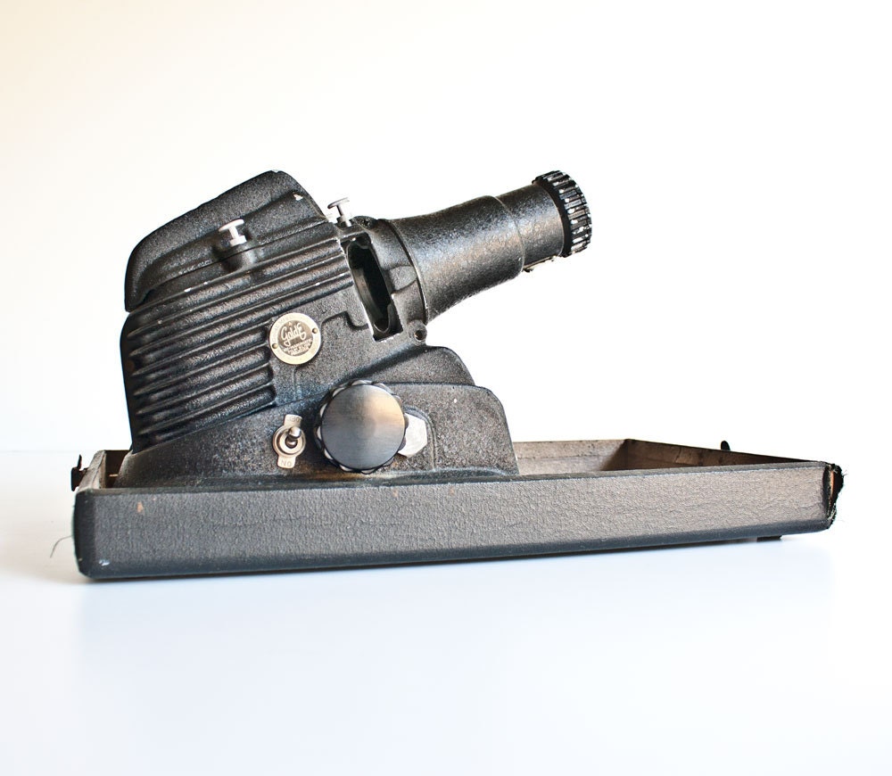 Vintage Mid Century Slide Projector