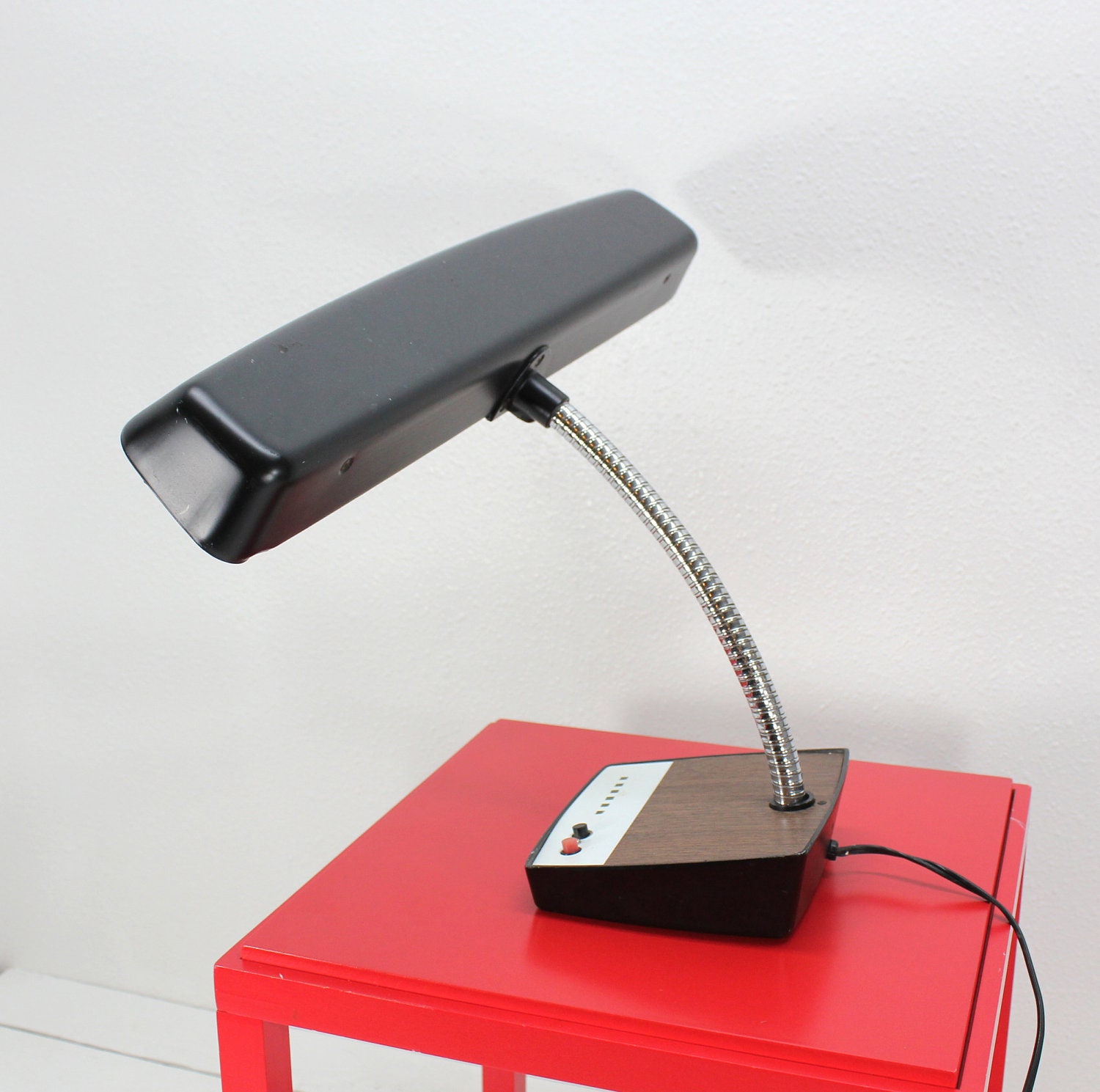 Mid Century Black Wood Grain Gooseneck Desk Lamp