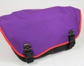Medium Courier Bag
