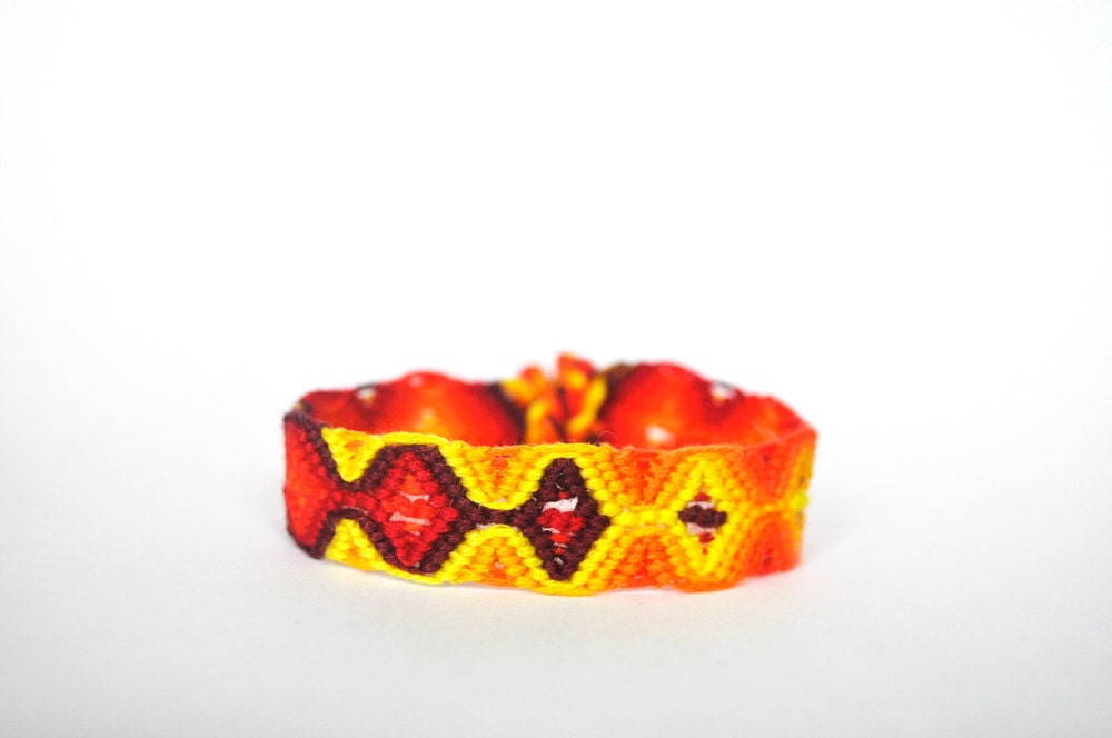 lace friendship bracelet