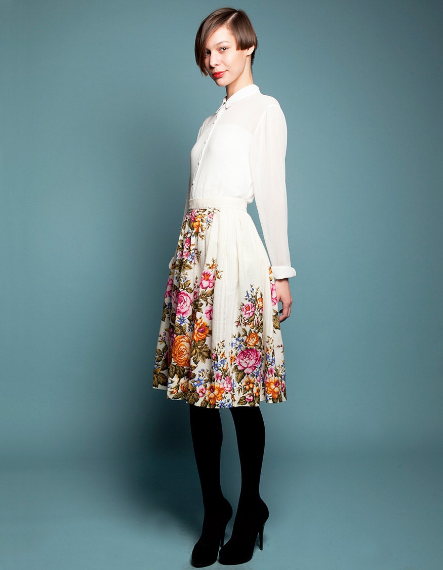 OPHELIA - pleated skirt made of woolen shawl by Mrs Pomeranz
