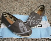 Owl Custom TOMS Shoes