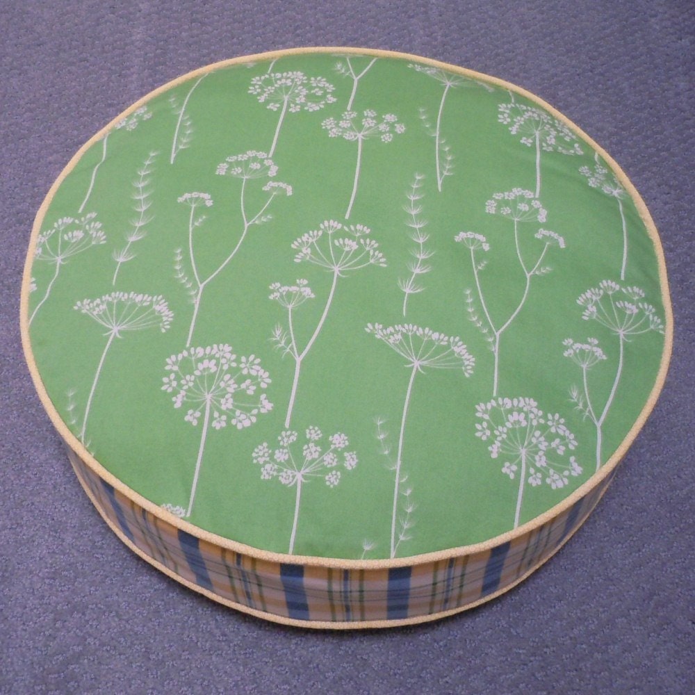 Round Cat Bed in Light Green Floral Waverly Fabric