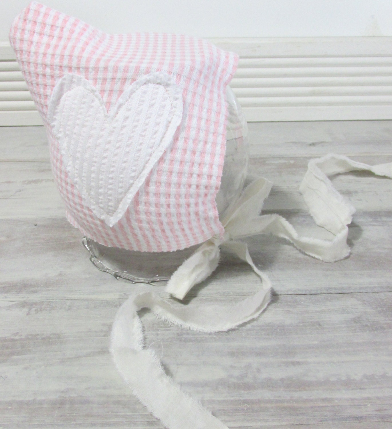 Newborn girl pink with heart photo prop bonnet, newborn photography props