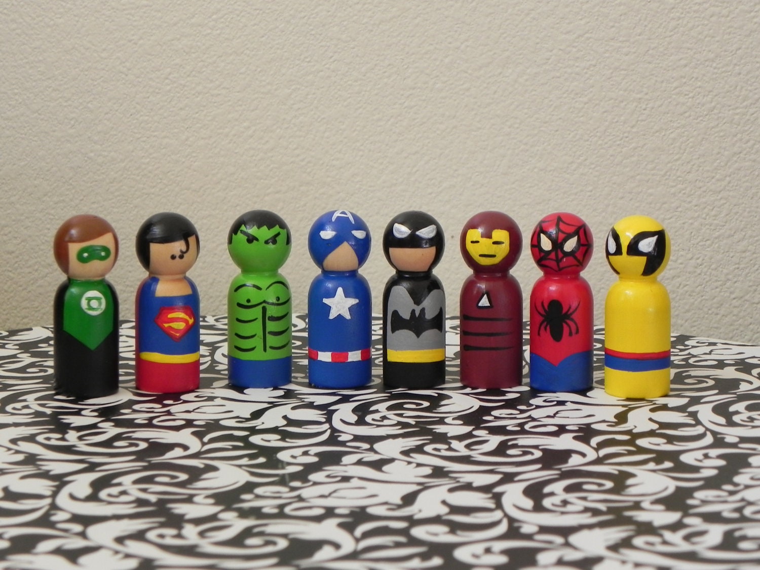 Super hero peg people