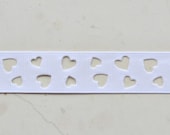 White ribbon with cutout hearts 7/8" grosgrain - valentines Il_170x135