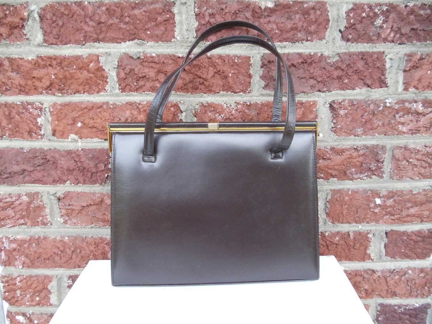 Dark Chocolate Brown Leather Box Purse with Gold Hardware - England - Classic Sophisticated - Mad Men - Retro - High Fashion - Mod
