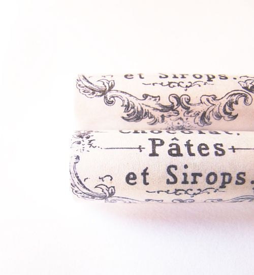 Vintage Girl   Lip tube Balm - natura, vintage inspired lip balm with a delicate citrus scent