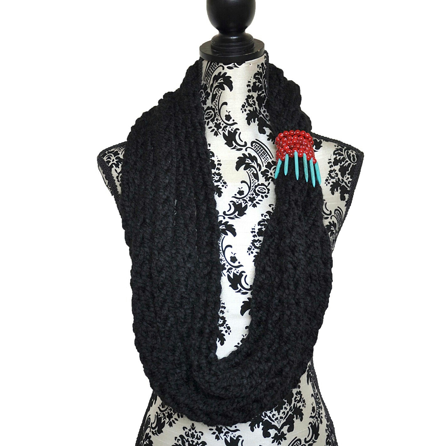 Chunky chain bead scarf