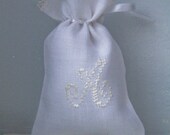Personalized drawstring cotton pouch  Initial Monogram  Wedding favor bag  Bridesmaids jewelry gift bag