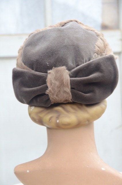 Spring summer mom mad men graduation vintage boho fur velvet chic brown tan wedding bride party wedding magnolia shabby retro madmen hat