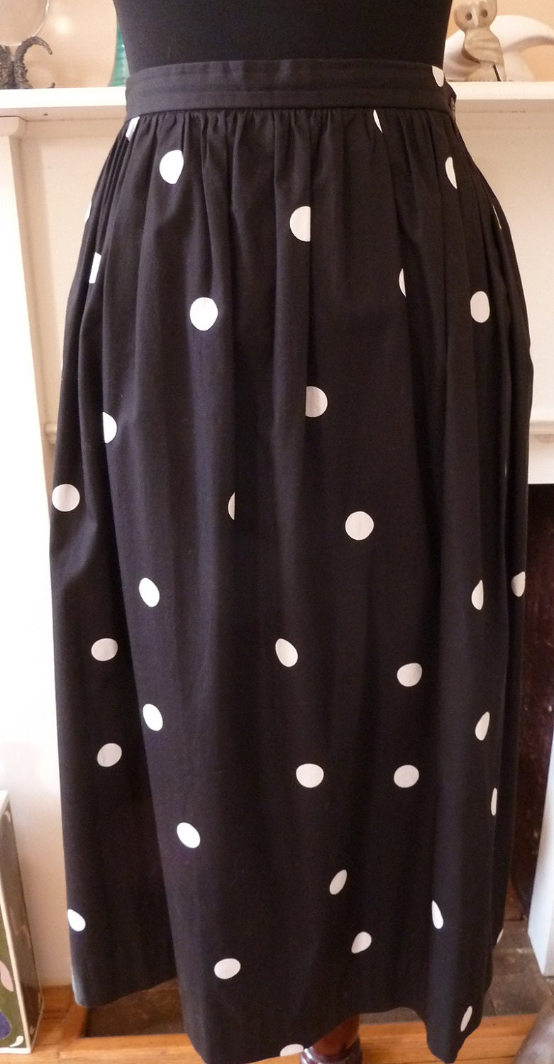 black and white big polka dot vintage Breckenridge full cotton skirt  30" waist