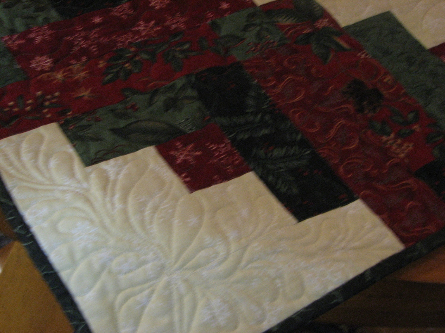 Log cabin table topper, wallhanging