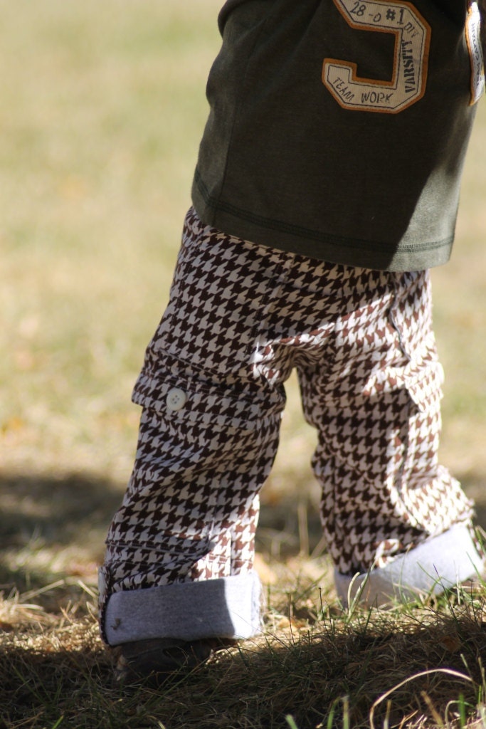 London Pants for Boys and Girls 12M-8Y PDF Pattern & Instructions-Cargo style-Rolled up hem-Flat front with elastic waistline-big pockets