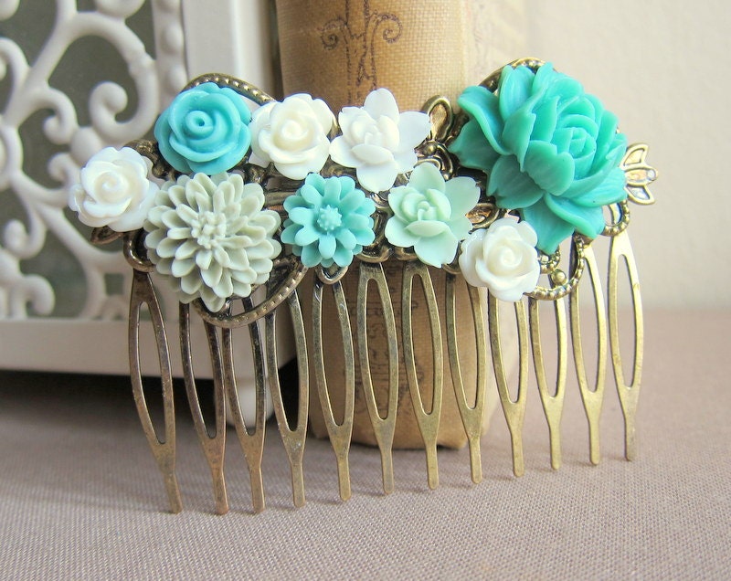 Turquoise Wedding Hair Comb Aqua Bridesmaids Gift Mint Bridal Head Piece Floral Flowers Comb Something Blue Vintage Style Shabby Chic