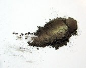 Mineral Eyeliner Shadow in BLACK AMBER blackened bronze eye liner