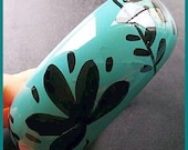 Vintage Chunky Bangle Bracelet Plastic Material Turquoise & Black Floral Design 1.5" VG
